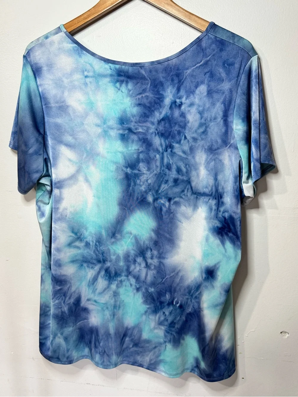 Avenue Blue Tie-Dye Scoop Neck Short Sleeve Top Sz XL - Picture 4 of 4